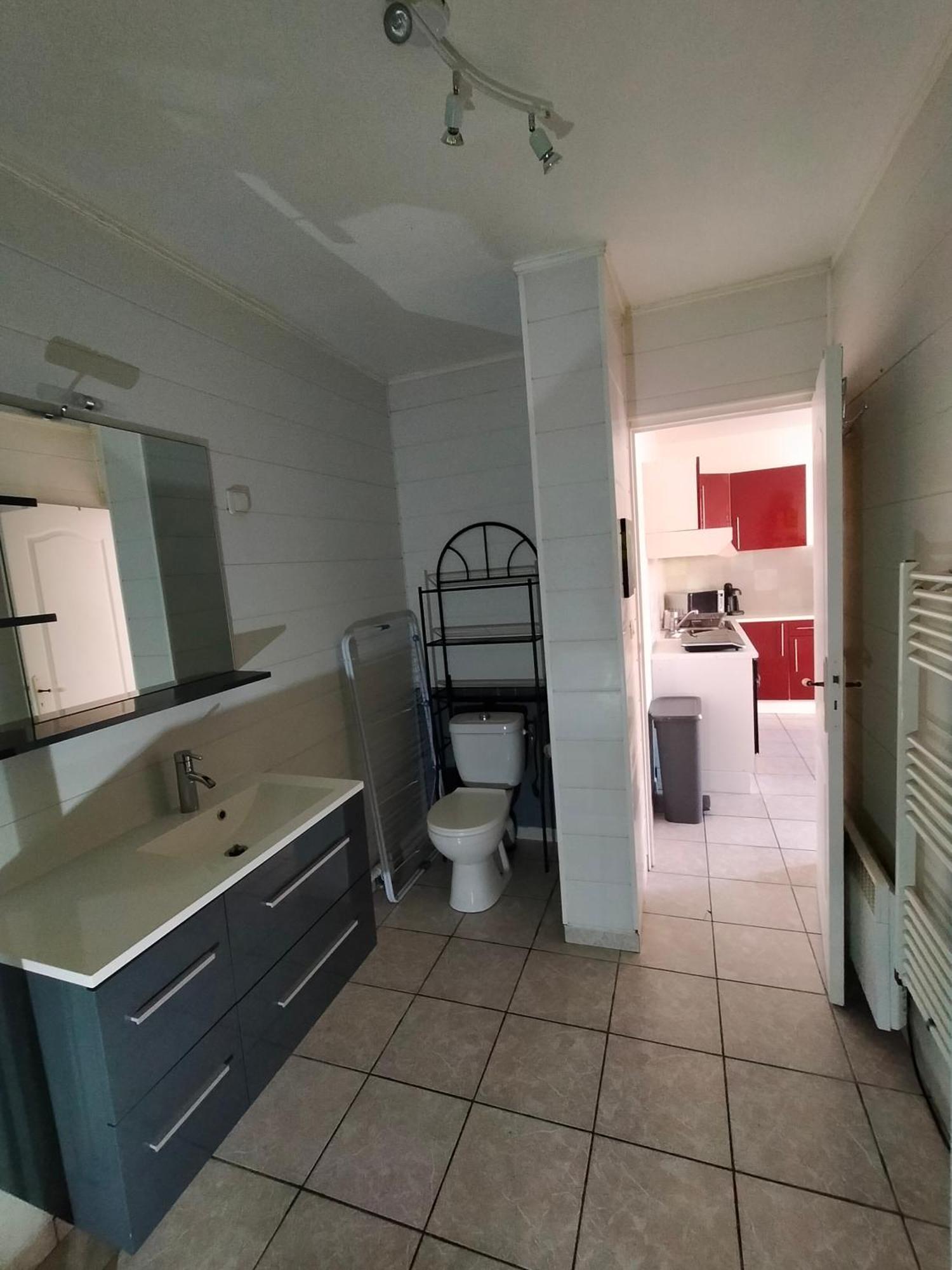 Independant - - Les Routes Apartment *